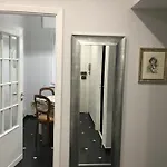 Casa Di Aldo: Casa Nel Centro Di Nervi. *