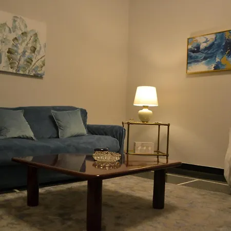 Casa Di Aldo: Casa Nel Centro Di Nervi.