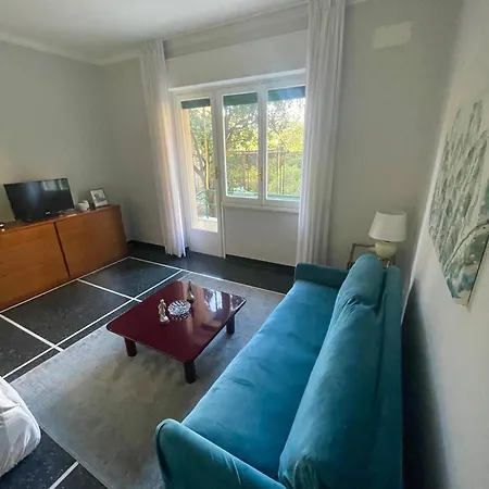 Casa Di Aldo: Casa Nel Centro Di Nervi. * Genoa