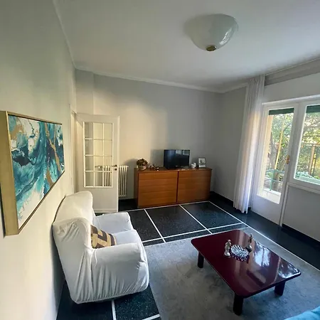 Casa Di Aldo: Casa Nel Centro Di Nervi.