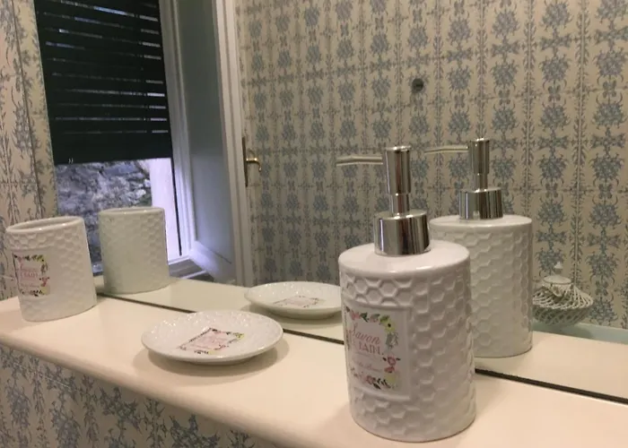 Casa Di Aldo: Casa Nel Centro Di Nervi. Appartamento *