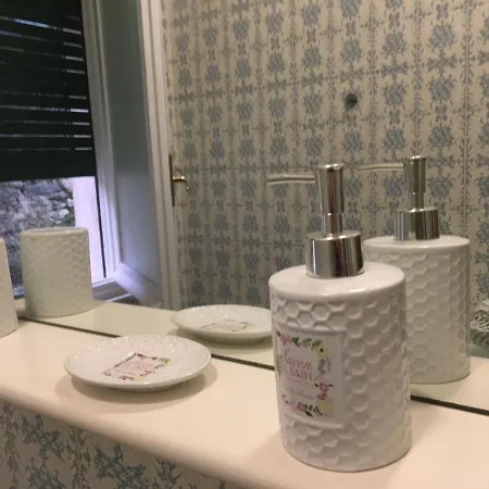 Casa Di Aldo: Casa Nel Centro Di Nervi. Appartement *