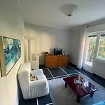 Casa Di Aldo: Casa Nel Centro Di Nervi.